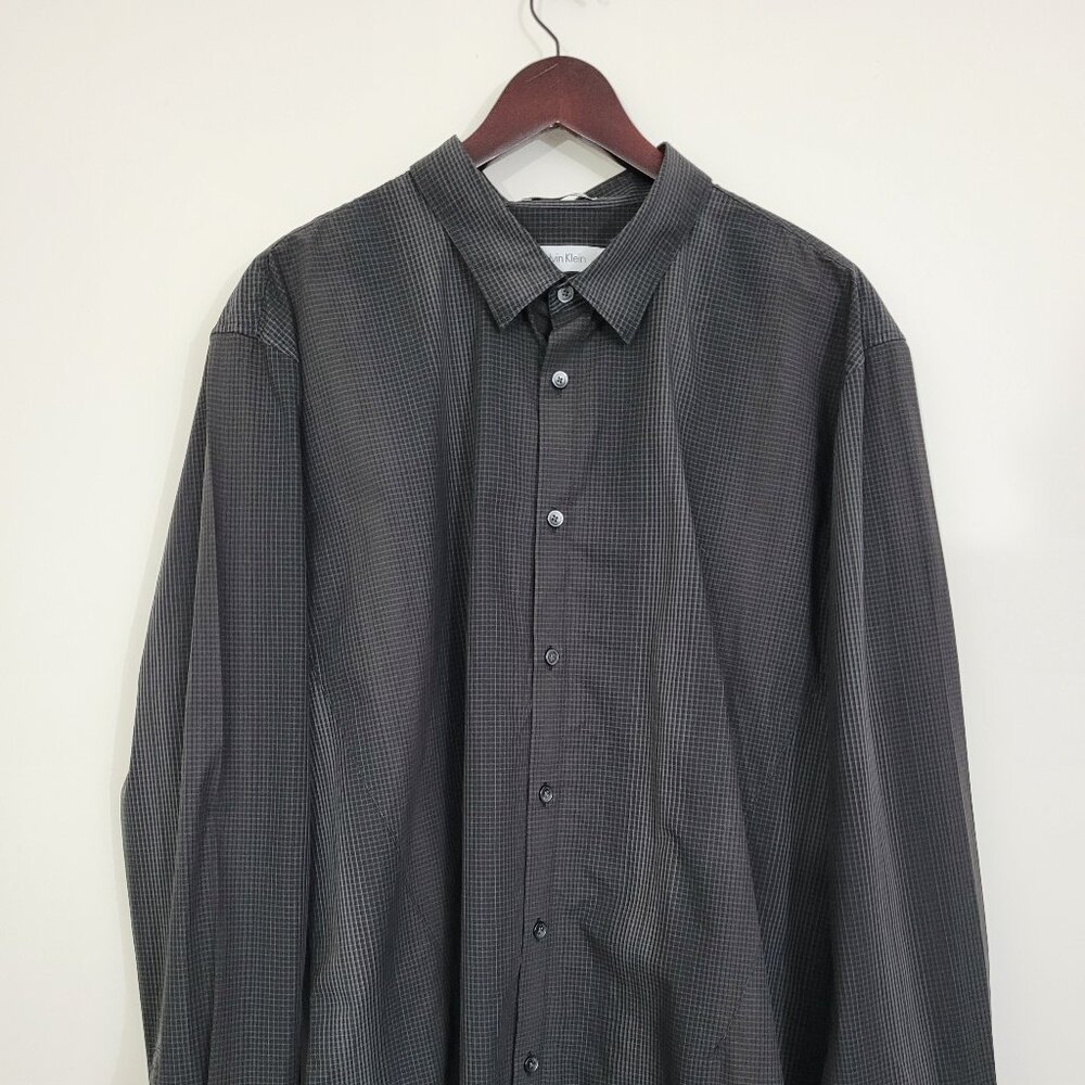 Calvin Klein Men's Gray Casual Button Down Shirt